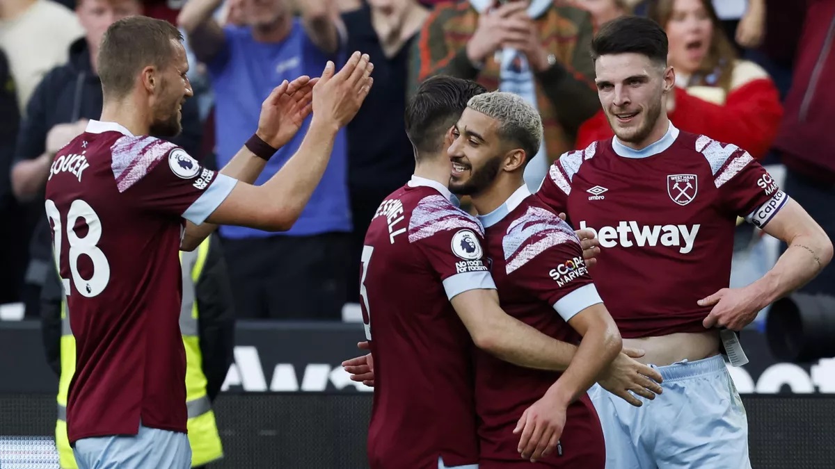 WEST HAM 1-0 MANCHESTER UNITED