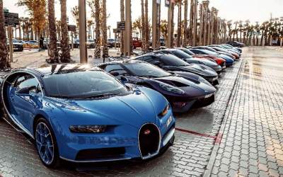 Supercar parade heading to Dubai Parks and Resorts