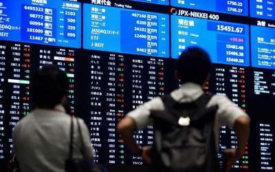 Tokyo stocks fell