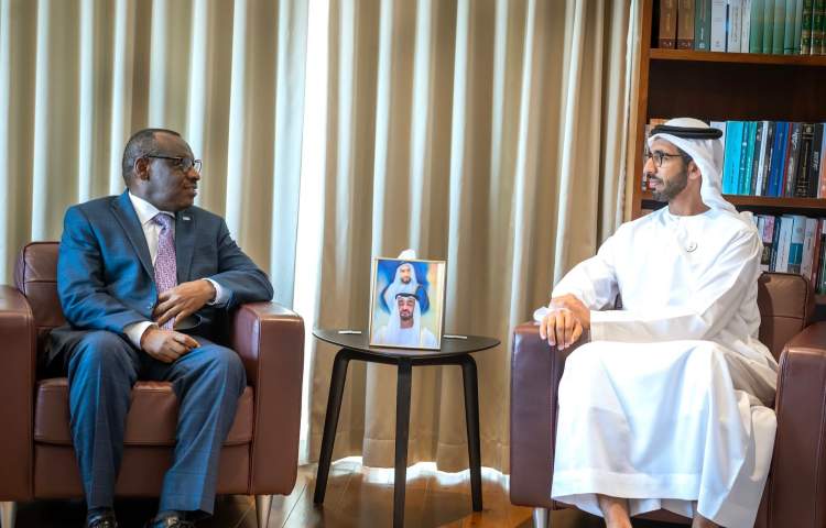 The Minister of Foreign Affairs of the UAE met and discussed with the Economic Secretary of the United Nations