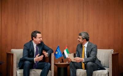 Abdullah bin Zayed Meets with Kosovo Prime Minister