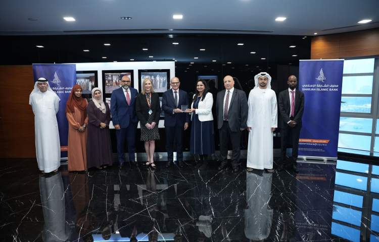 Sharjah Islamic Bank received the quality award from Deutsche Bank