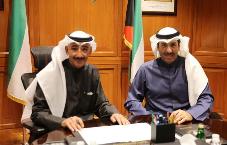 Kuwait signs KD238 million contracts for power maintenance