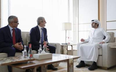 Deputy Ruler of Dubai meets with CEO of Nestlé